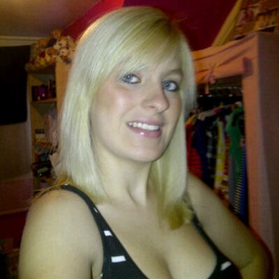 Profile Picture of Kirsty Chandler (@_kirsty_21) on Twitter