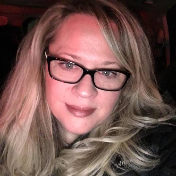 Profile Picture of Sherry Qualls-hott (@sherryhott) on Poshmark