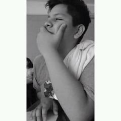 Profile Picture of Omar Leal (@OmarLea90035242) on Twitter