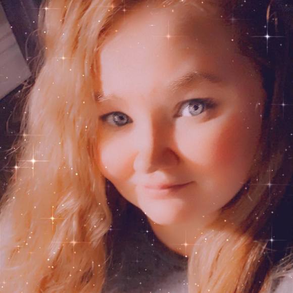 Profile Picture of Paige Wardwell (@paigiebear94) on Poshmark