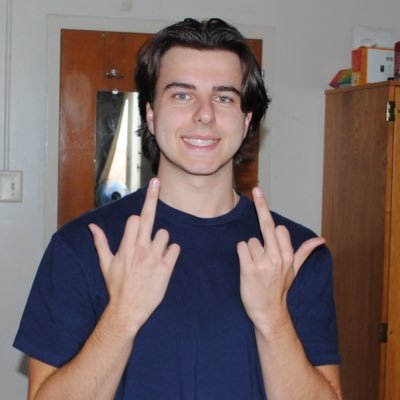 Profile Picture of Joey (@Joeydeluca10) on Twitter