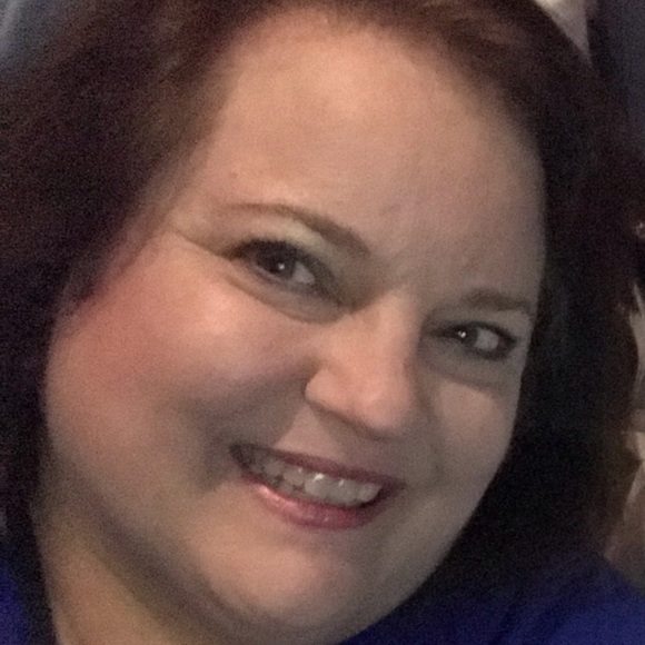 Profile Picture of Deborah Fosson (@debby154) on Poshmark