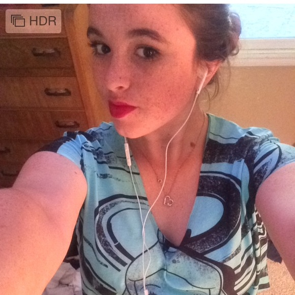 Profile Picture of Katelyn Mcfarland (@kk2253) on Poshmark