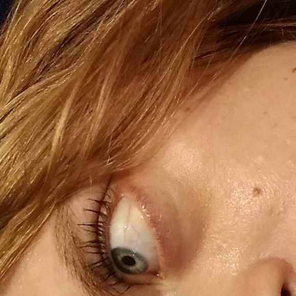 Devani Hultman - Poshmark Profile Picture of Devani Hultman (@basketcase30) on Poshmark