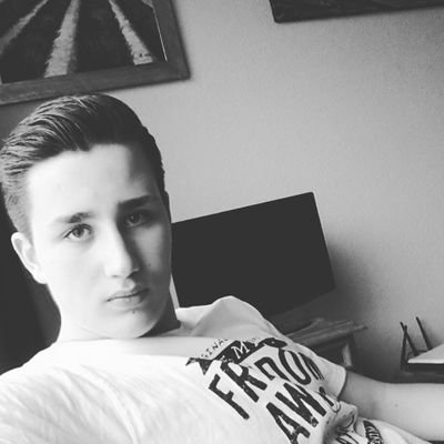 Profile Picture of Robin Noordpol (@doe_maar_robin) on Twitter