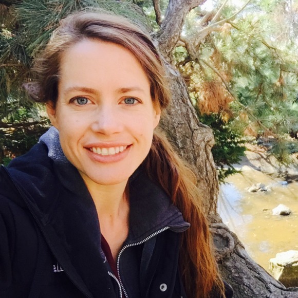 Profile Picture of Heather Jacobson (@annybel) on Poshmark