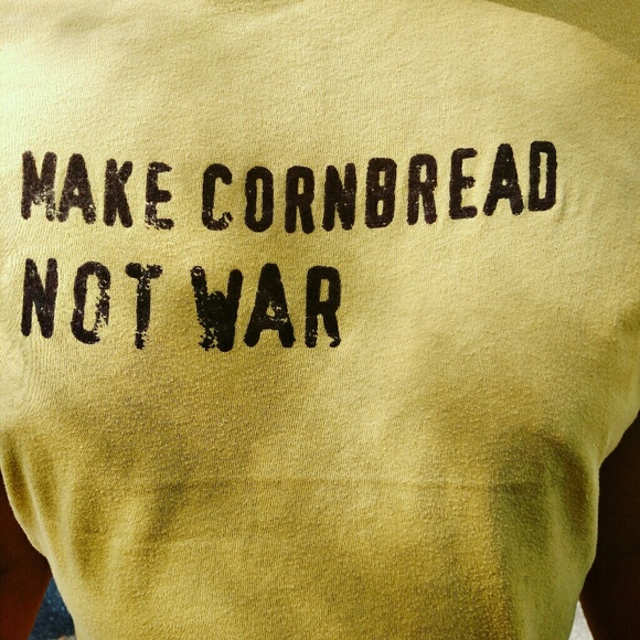 Profile Picture of Amie Clark (@amieclark) on Poshmark