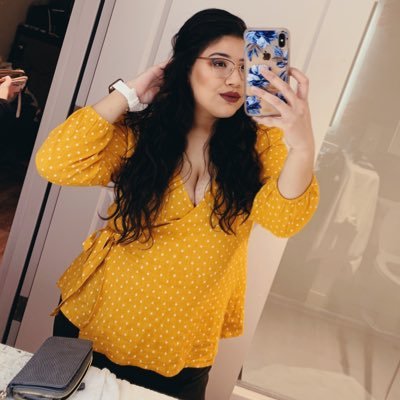 Profile Picture of Michelle Alvarado (@mgaxo808) on Twitter