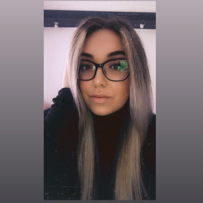 Profile Picture of Andreescu Maria (@AndreescuMaria6) on Twitter