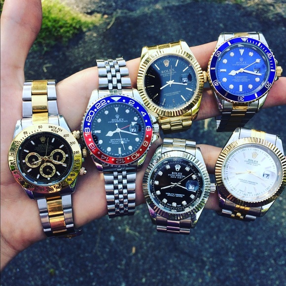 Profile Picture of Robert Grant (@watchlover17) on Poshmark