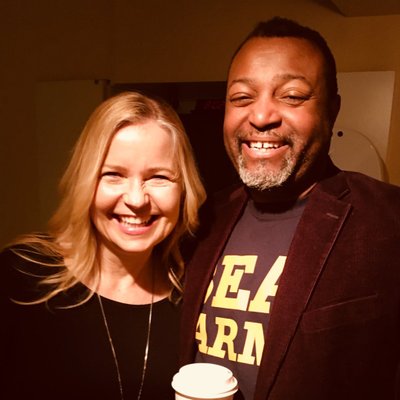 Profile Picture of Hollye Dexter (@hollyedexter) on Twitter
