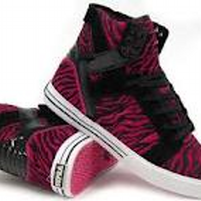 Profile Picture of Karen Swagger (@KarenSwagger2) on Twitter