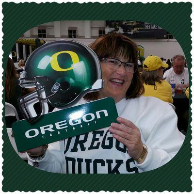 Profile Picture of Connie Stark (@@constark) on Twitter