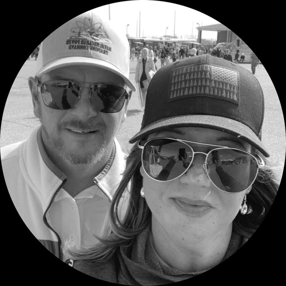 Profile Picture of Tracey Arthrell (@traceyarthrell) on Poshmark