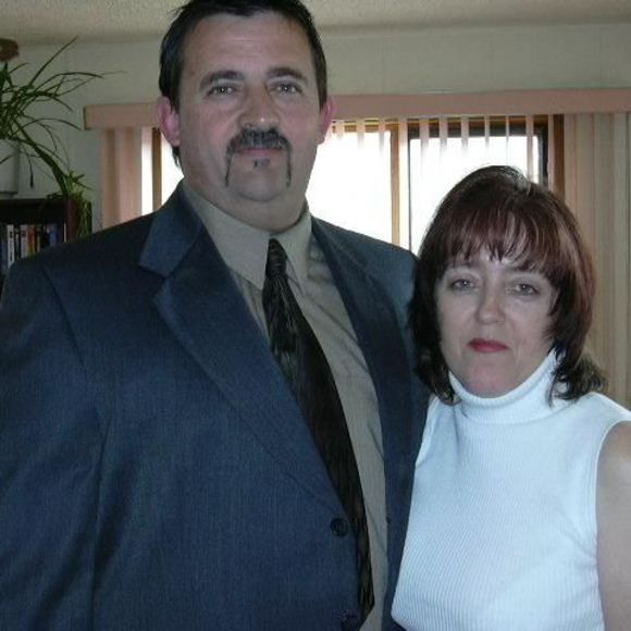 Profile Picture of Sandra Gondos (@sandragondos) on Poshmark