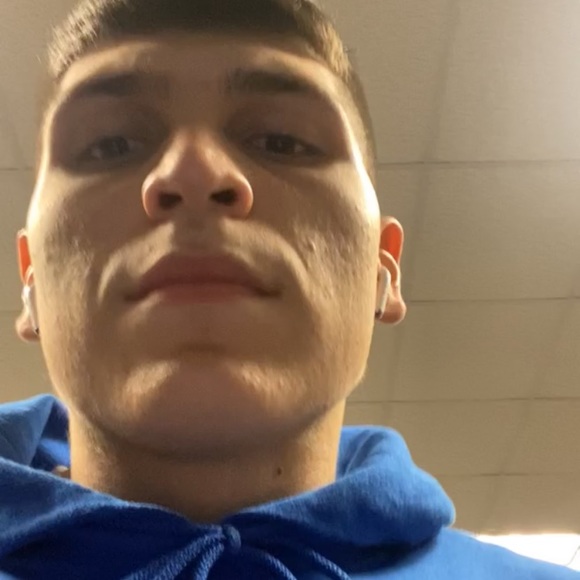 Profile Picture of Stavros Kondylopoulos (@stavros065) on Poshmark