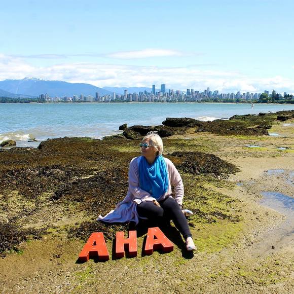 Profile Picture of Ruth Atherley (@ruthatherley) on Poshmark