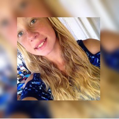 Profile Picture of Autumn Osborne (@autumnrocks11) on Twitter