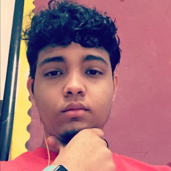 Profile Picture of Javier Chirinos (@slycooper98) on Poshmark