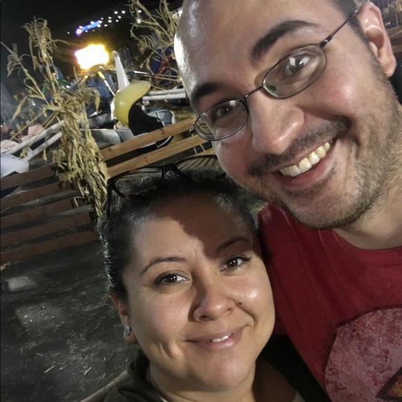 Profile Picture of Neil Pratt (@mrnpratt) on Poshmark