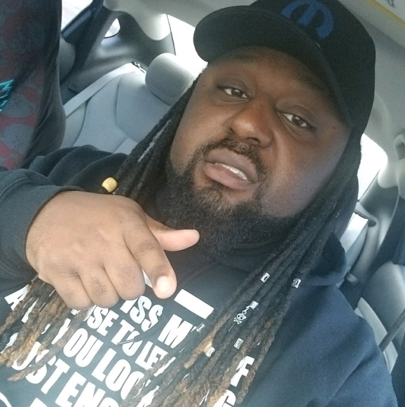 Profile Picture of Marshall Benjamin (@boss_bonez) on Poshmark
