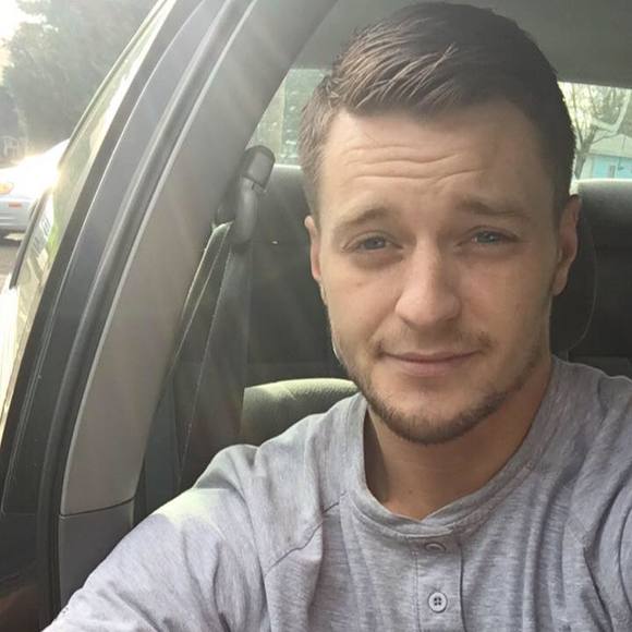 Profile Picture of Steven Clevenger (@steven777139) on Poshmark