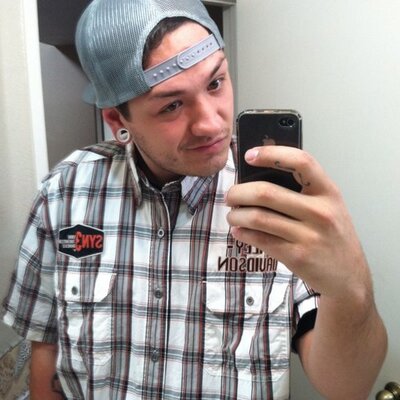 Profile Picture of Adrian McDowell (@McDowell288) on Twitter