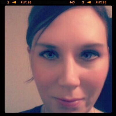 Profile Picture of Jonelle Pearson (@jonellepearson) on Twitter