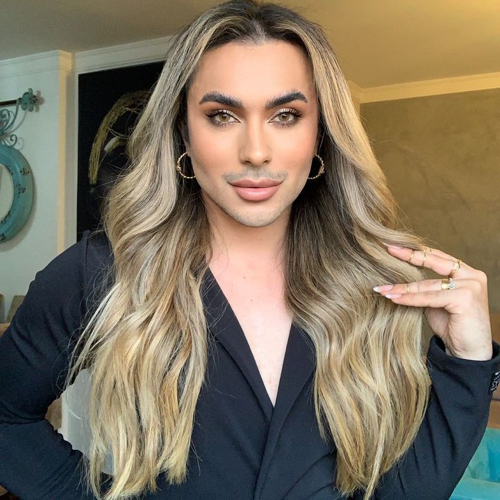 Profile Picture of   dueto com @makeupbyshab vcs... (@andyrodriguesmakeup) on Tiktok