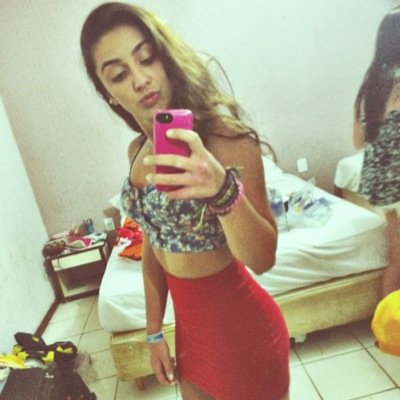 Profile Picture of Bella Paixão Cortesॐ (@Bella_Cortes) on Twitter