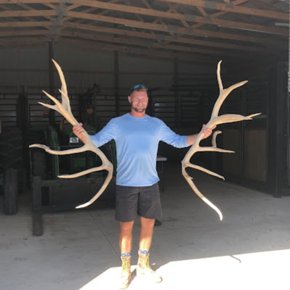 Profile Picture of Joseph Harness (@josephharness50) on Poshmark