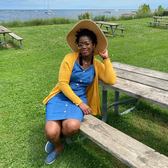 Profile Picture of Baaba Sam (@bhabz) on Poshmark
