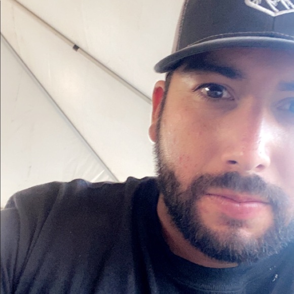 Profile Picture of Paul Hidalgo (@paulhidalgo) on Poshmark