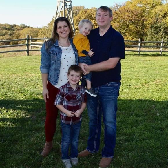 Profile Picture of Daniele Wright (@drwright714) on Poshmark