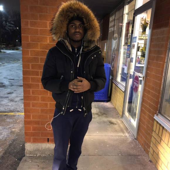 Profile Picture of Hertz Sf (@hertzsf) on Poshmark