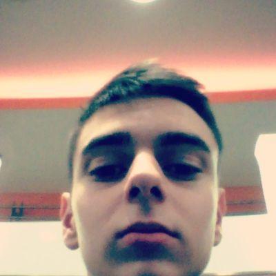 Profile Picture of Pèter Bakò (@bakopeter95) on Twitter