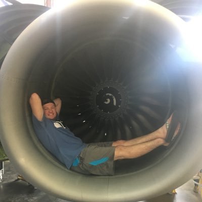 Profile Picture of Jacob Whitby (@awesomejwiz) on Twitter