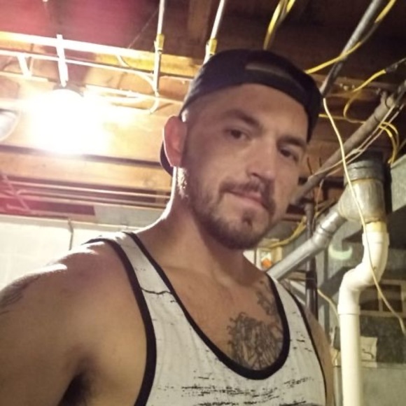 Profile Picture of Jimmy Wall (@jimjimwall2) on Poshmark