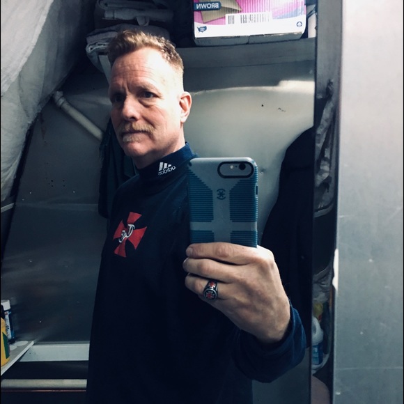 Profile Picture of John Branstiter (@johnbranstiter) on Poshmark