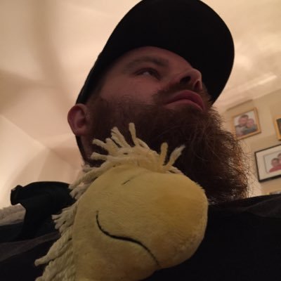 Profile Picture of Michael Milburn (@MickeyMilburn) on Twitter