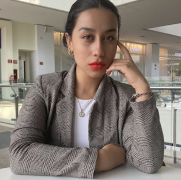 Stephanie Berganza - Poshmark Profile Picture of Stephanie Berganza (@stephaniebergan) on Poshmark