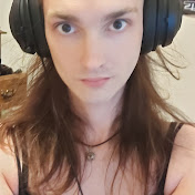 Profile Picture of Casey Kosakewich (@MsFelinaFox) on Youtube