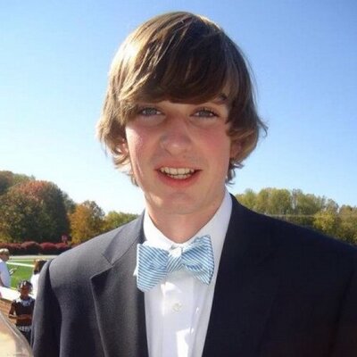 Profile Picture of John Lyle (@johnlyle92) on Twitter