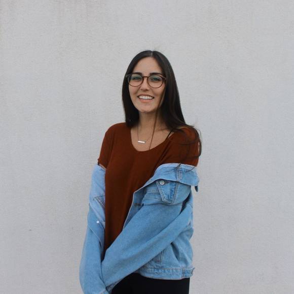 Profile Picture of Noelle Duhonich (@noellekealoha) on Poshmark