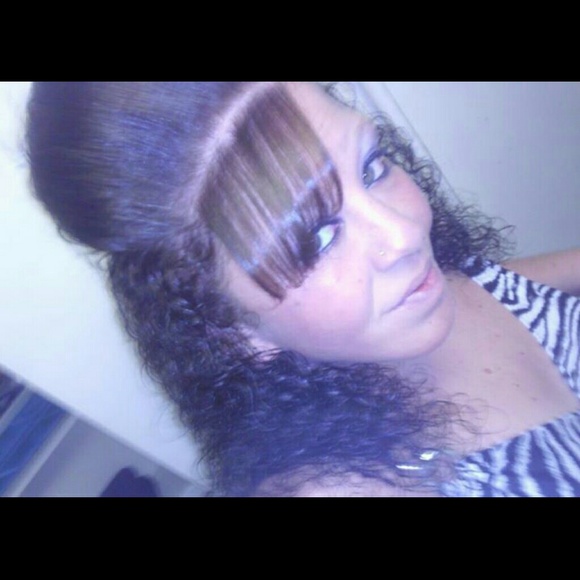Profile Picture of Brittany Gibbs (@tezzyboo) on Poshmark