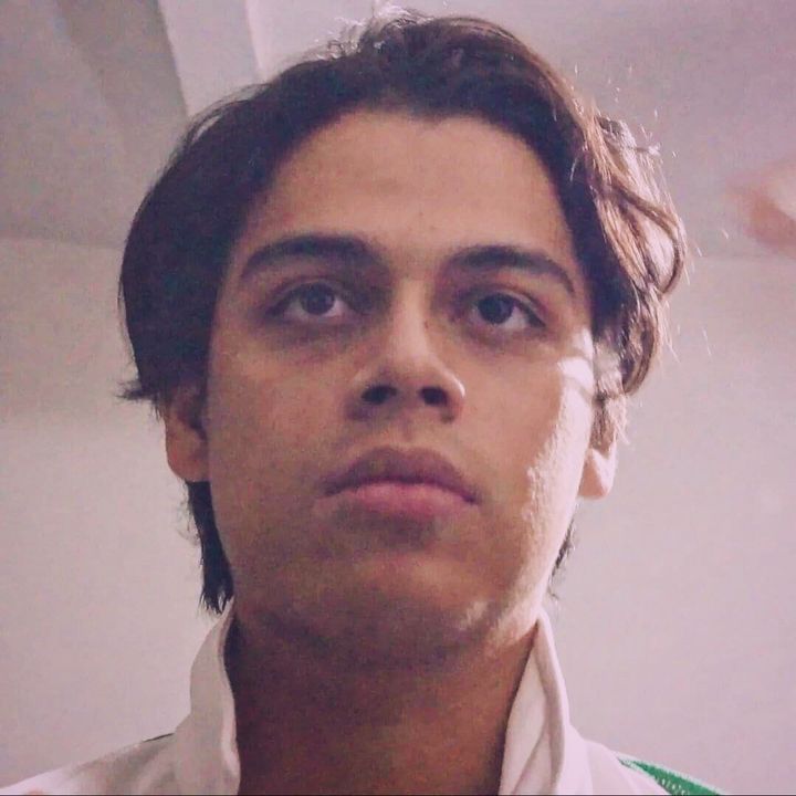 Profile Picture of Alberto Burton 🤠 (@albertoburton_) on Tiktok