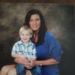 Profile Picture of Audra Wilson (@audralucansky) on Facebook