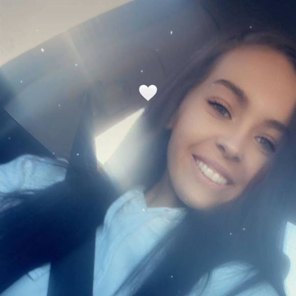 Profile Picture of Sharae Green (@sharaem9) on Poshmark