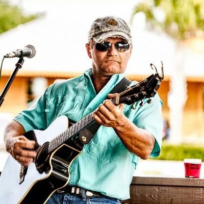 Profile Picture of David Letourneau (@DavidLe16262157) on Twitter