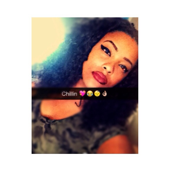 Profile Picture of Bobbie Scott (@_bebe_100) on Poshmark